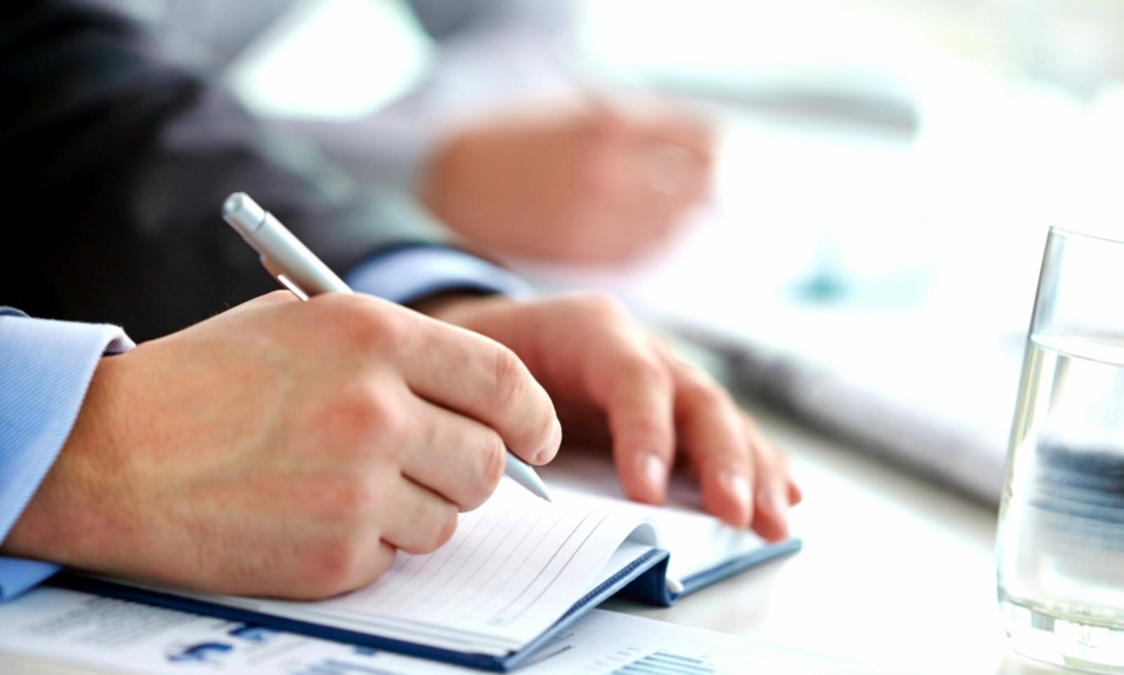 Analyse financière spécialisée marché canadien